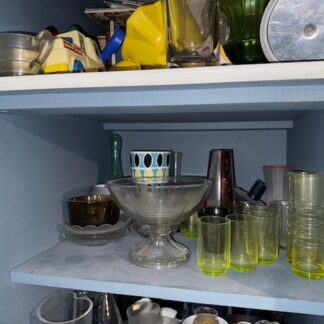 Taidelasia sekalaisia Maljakoita mm. Kaj Frank ja Okkolin alkaen 100€.